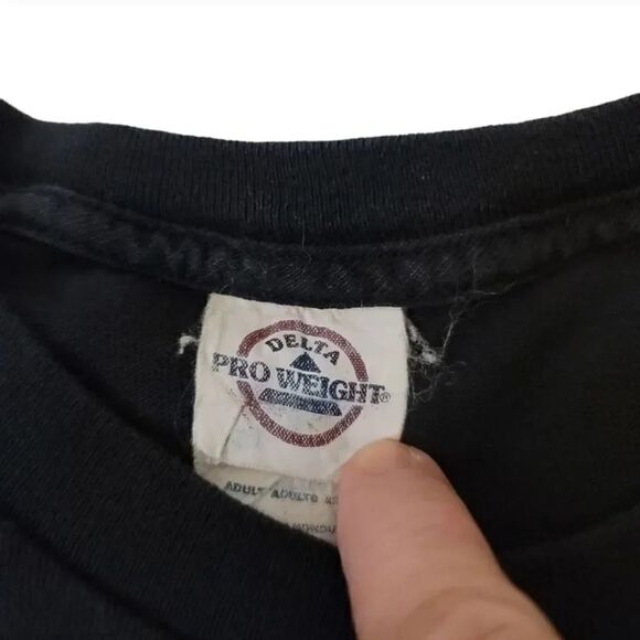 Vintage Y2K Uncle Jerry's T's American Eagle Feather Lightning Bolt Tshirt - Picture 6 of 8